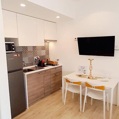 Barbara Classy Apartments 103 Syracuse Bagian luar foto
