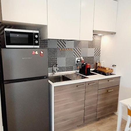 Barbara Classy Apartments 103 Syracuse Bagian luar foto