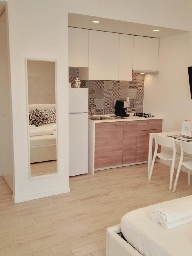 Barbara Classy Apartments 103 Syracuse Bagian luar foto