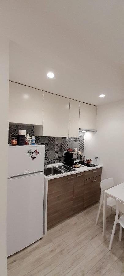 Barbara Classy Apartments 103 Syracuse Bagian luar foto