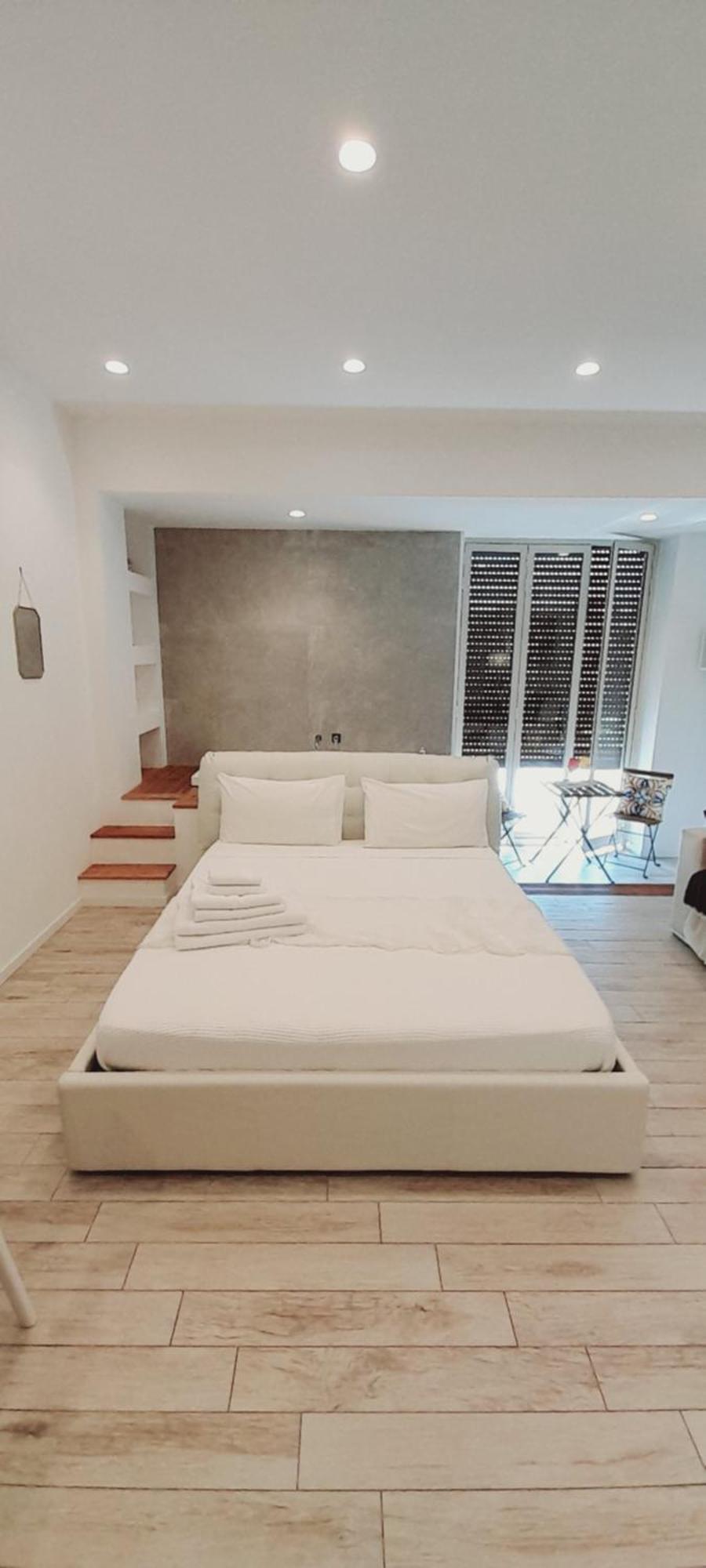 Barbara Classy Apartments 103 Syracuse Bagian luar foto